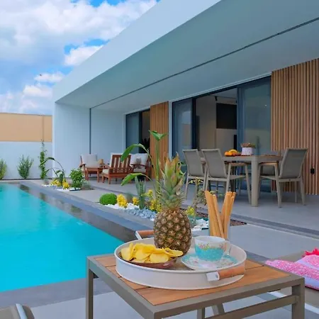The Bliss House Вилла *