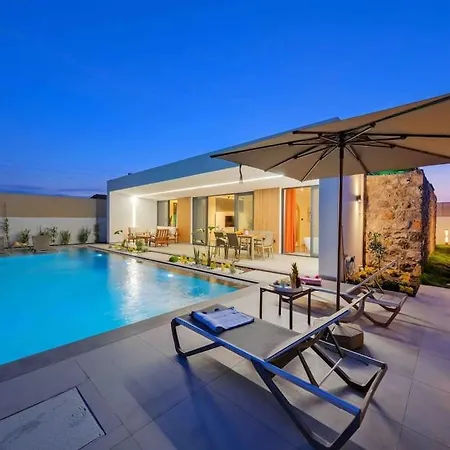 The Bliss House * 페티예